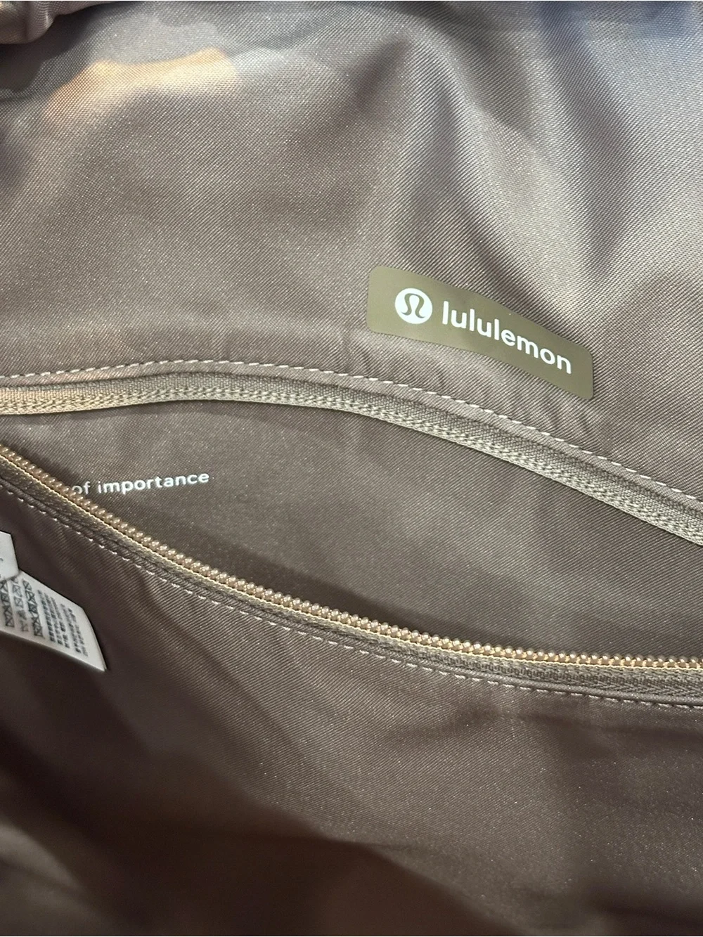 Lululemon Wunderlust Backpack 25L Fawn Brown/Silver NWT